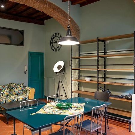Appartamento Raffinato Trilocale San Frediano Firenze Esterno foto