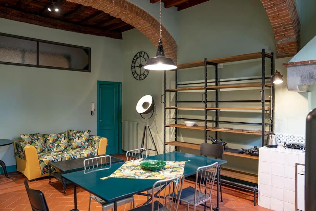 Appartamento Raffinato Trilocale San Frediano Firenze Esterno foto
