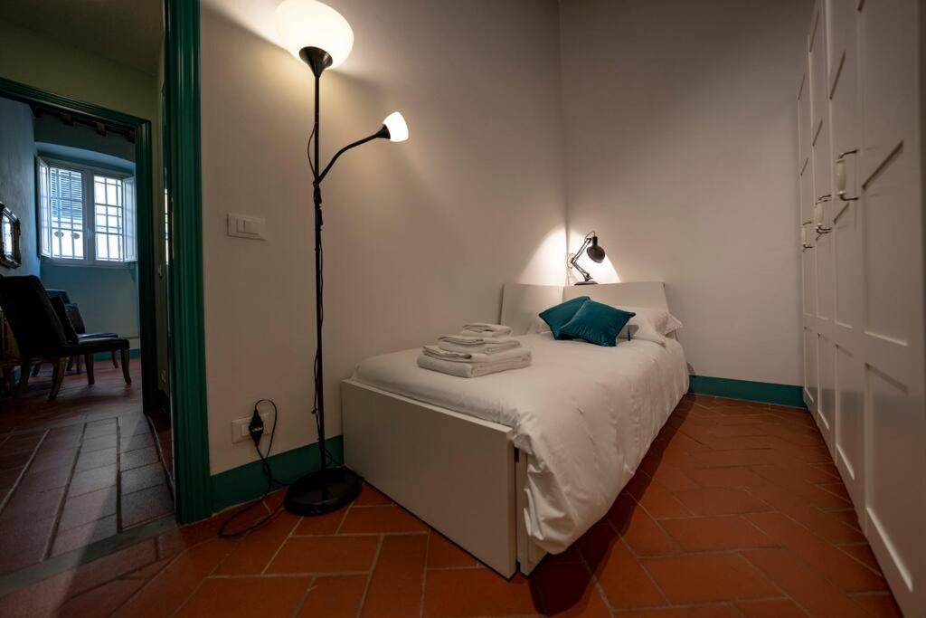Appartamento Raffinato Trilocale San Frediano Firenze Esterno foto