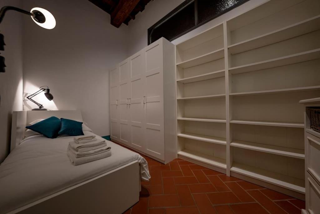 Appartamento Raffinato Trilocale San Frediano Firenze Esterno foto